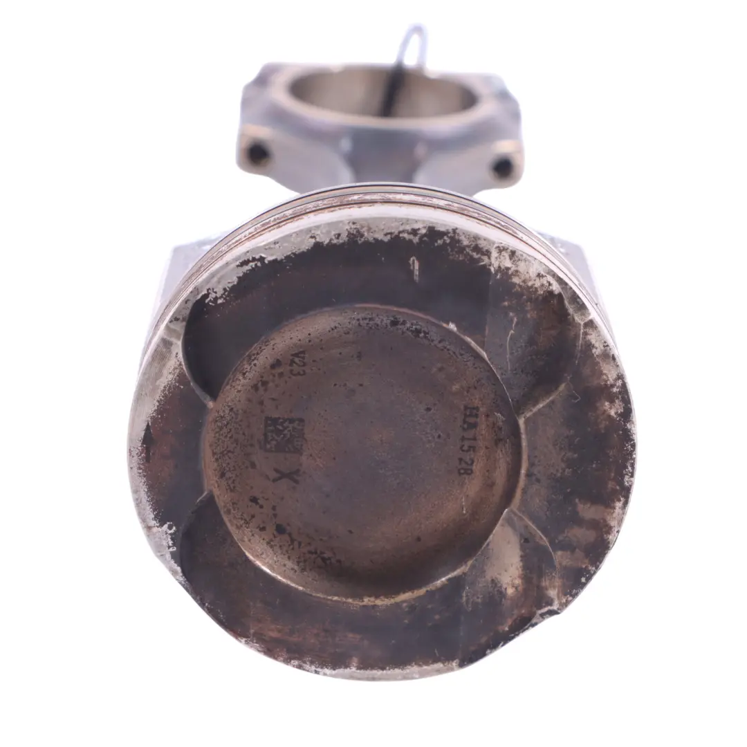 M264.915 Petrol Engine Connecting Rod Piston to Mercedes W205 with Part number A2640301900 Mercedes W205 M264.915 Petrol Engine Connecting Rod Piston - SKU A2640301900 - Part number A2640301900