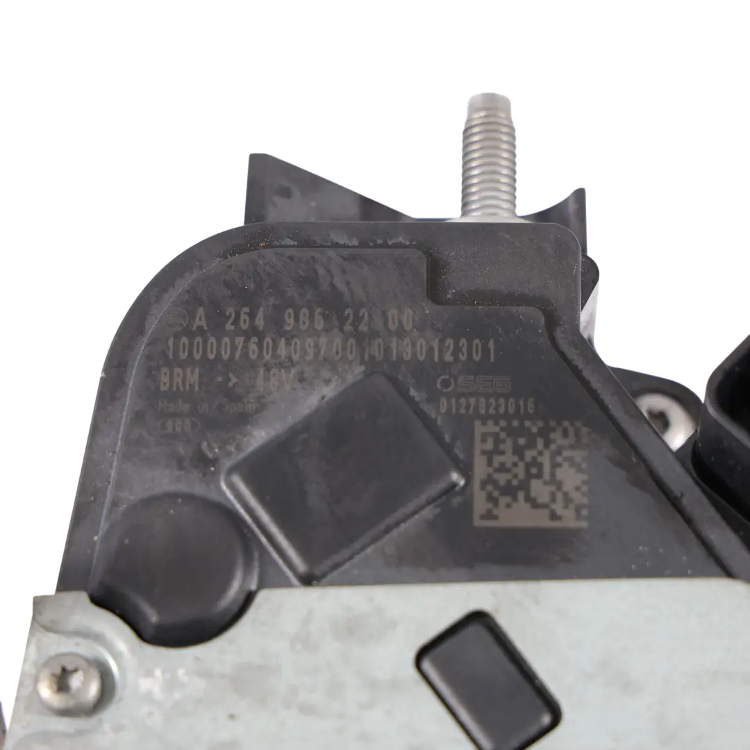 Motore A Benzina Alternatore Cavo Elettrico per Mercedes W205 con numero di parte A2649001000 Mercedes W205 Motore A Benzina Alternatore Cavo Elettrico - SKU A2649001000 - Numero di parte A2649001000