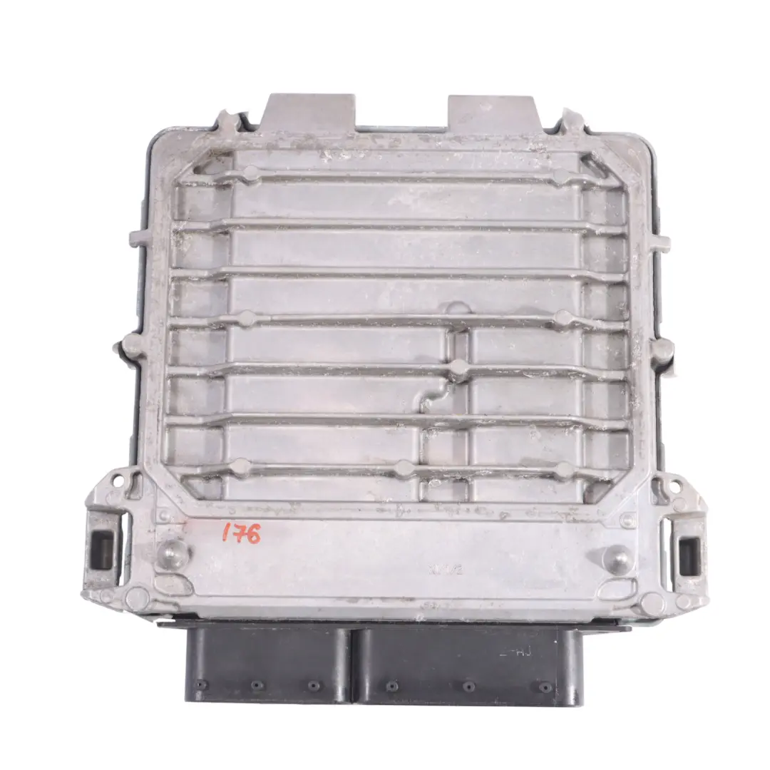  Module ECU Moteur Mercedes W176 A200 BlueEfficiency 270.910 156HP - SKU A2709002100-7 - Numéro de pièce A2709002100