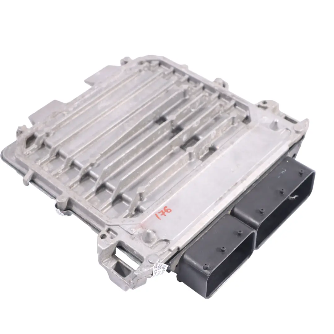  Module ECU Moteur Mercedes W176 A200 BlueEfficiency 270.910 156HP - SKU A2709002100-7 - Numéro de pièce A2709002100