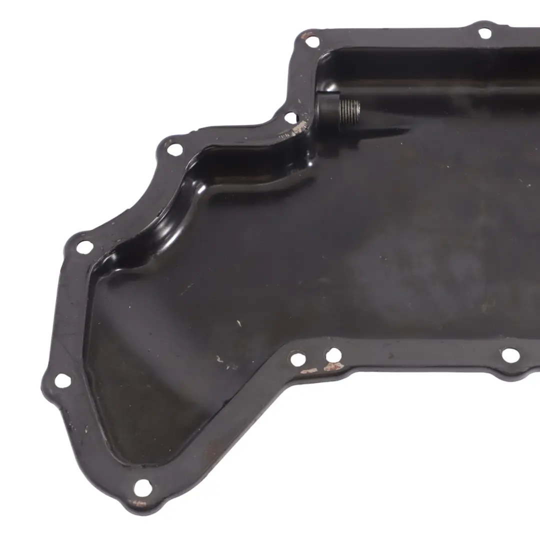 Ölwanne M272 Benzinmotor Deckel Schale für Mercedes C219 mit Teilenummer A2720100128 Mercedes C219 Ölwanne M272 Benzinmotor Deckel Schale - SKU A2720100128 - Teilenummer A2720100128