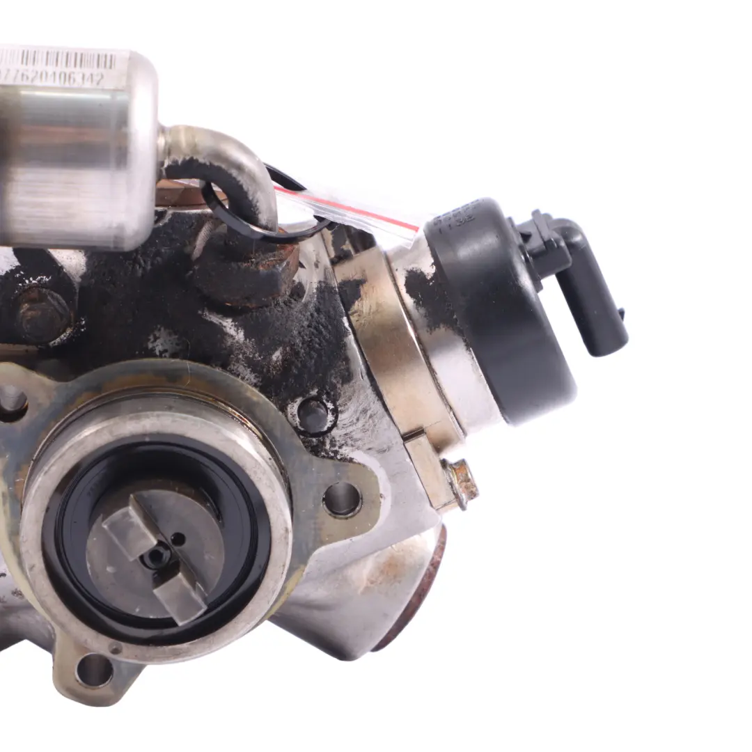 Mercedes C219 M272 Pompe Carburant Haute Pression Moteur Essence - SKU A2720700201 - Numéro de pièce A2720700201