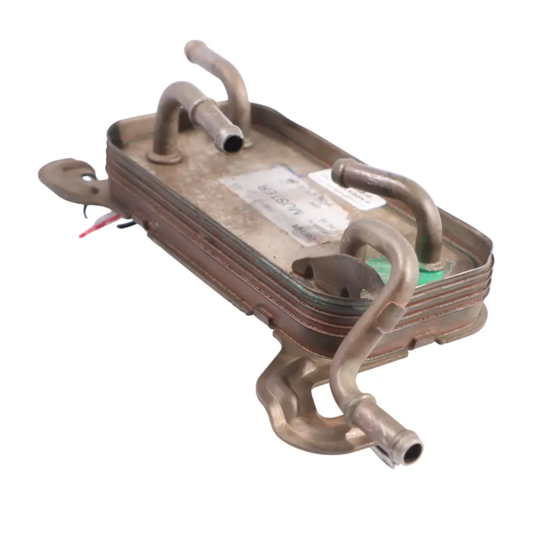 Refrigerador Combustible Refrigeración para Mercedes W204 W211 C219 W221 con número de pieza A2720700279 Mercedes W204 W211 C219 W221 Refrigerador Combustible Refrigeración - SKU A2720700279 - Número de pieza A2720700279