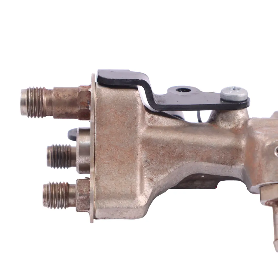 Distributore Iniezione Motore A Benzina per Mercedes W204 C219 W221 CGI con numero di parte A2720701695 Mercedes W204 C219 W221 CGI Distributore Iniezione Motore A Benzina - SKU A2720701695 - Numero di parte A2720701695