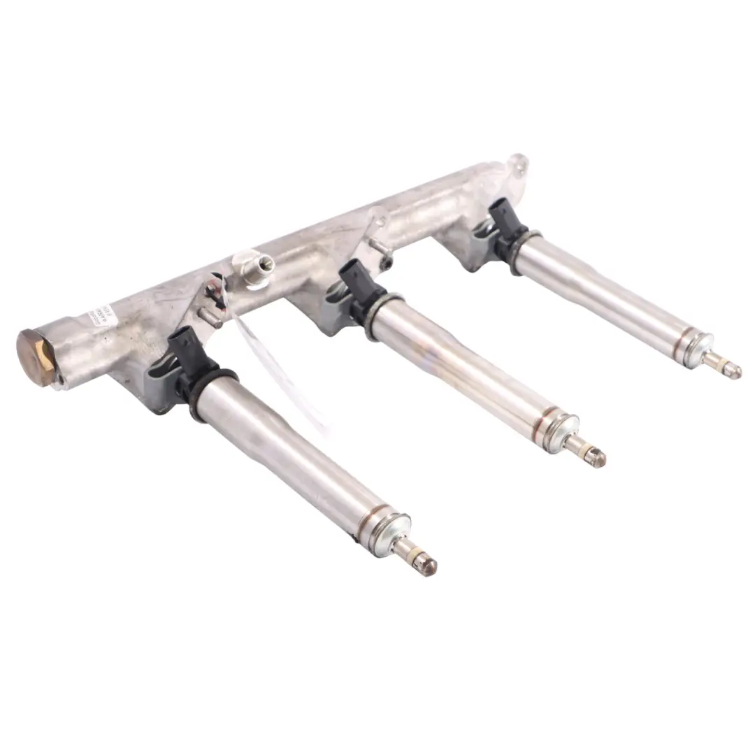 M272 Motore Benzina Iniettore Carburante Ugello Rail per Mercedes C219 con numero di parte A2720705132 Mercedes C219 M272 Motore Benzina Iniettore Carburante Ugello Rail - SKU A2720705132 - Numero di parte A2720705132