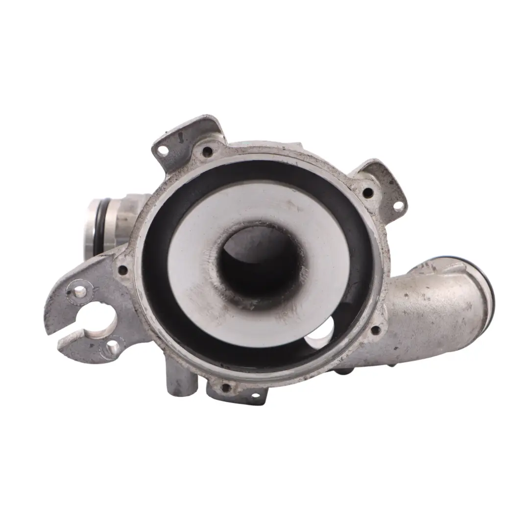 Łącznik Rura Przewód Turbo A1570900780 do Mercedes C238 o numerze A2760903380 Mercedes C238 Łącznik Rura Przewód Turbo A1570900780 - SKU A2760903380-2 - Numer Części A2760903380