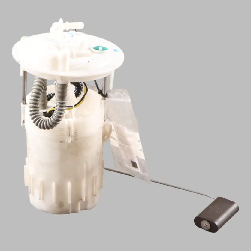 Kraftstoffpumpe Gebereinheit für Mercedes W415 Diesel mit Teilenummer A4154780101 Mercedes W415 Diesel Kraftstoffpumpe Gebereinheit - SKU A4154780101 - Teilenummer A4154780101