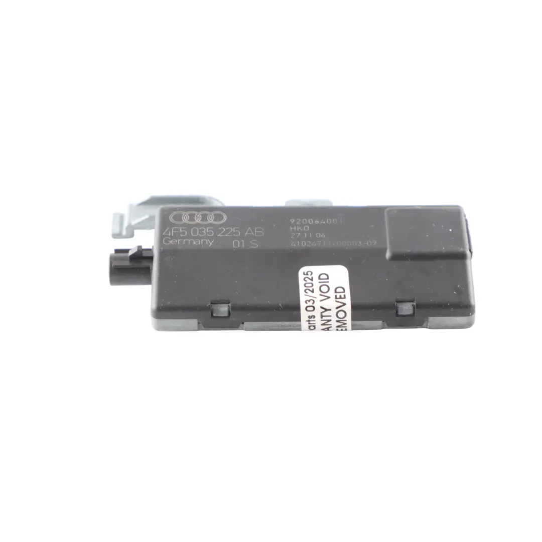 Audi S6 C6 Radio Aerial Antenna Amplifier FM 4F5035225M - SKU 4F5035225AB - Part number 4F5035225AB
