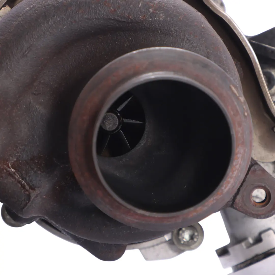 OM608 Turbo Turbosprężarka do Mercedes W177 Diesel o numerze A6080903000 Mercedes W177 Diesel OM608 Turbo Turbosprężarka - SKU A6080903000 - Numer Części A6080903000