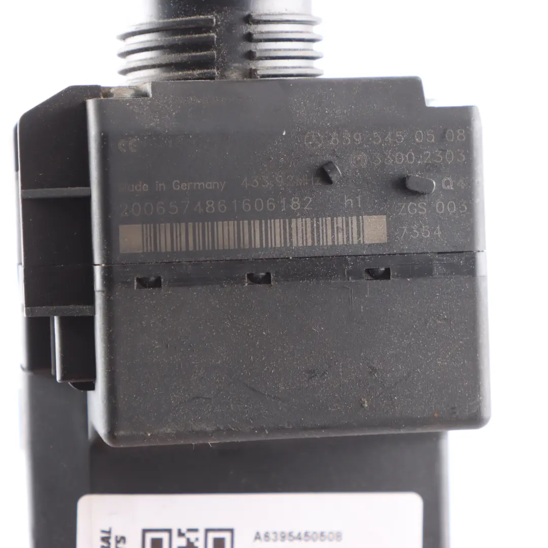 Lecteur clé Mercedes Vito W639 Module commande distance d'allumage pour à propos du numéro de pièce A6395450508 Lecteur clé Mercedes Vito W639 Module commande distance d'allumage - SKU A6395450508 - Numéro de pièce A6395450508