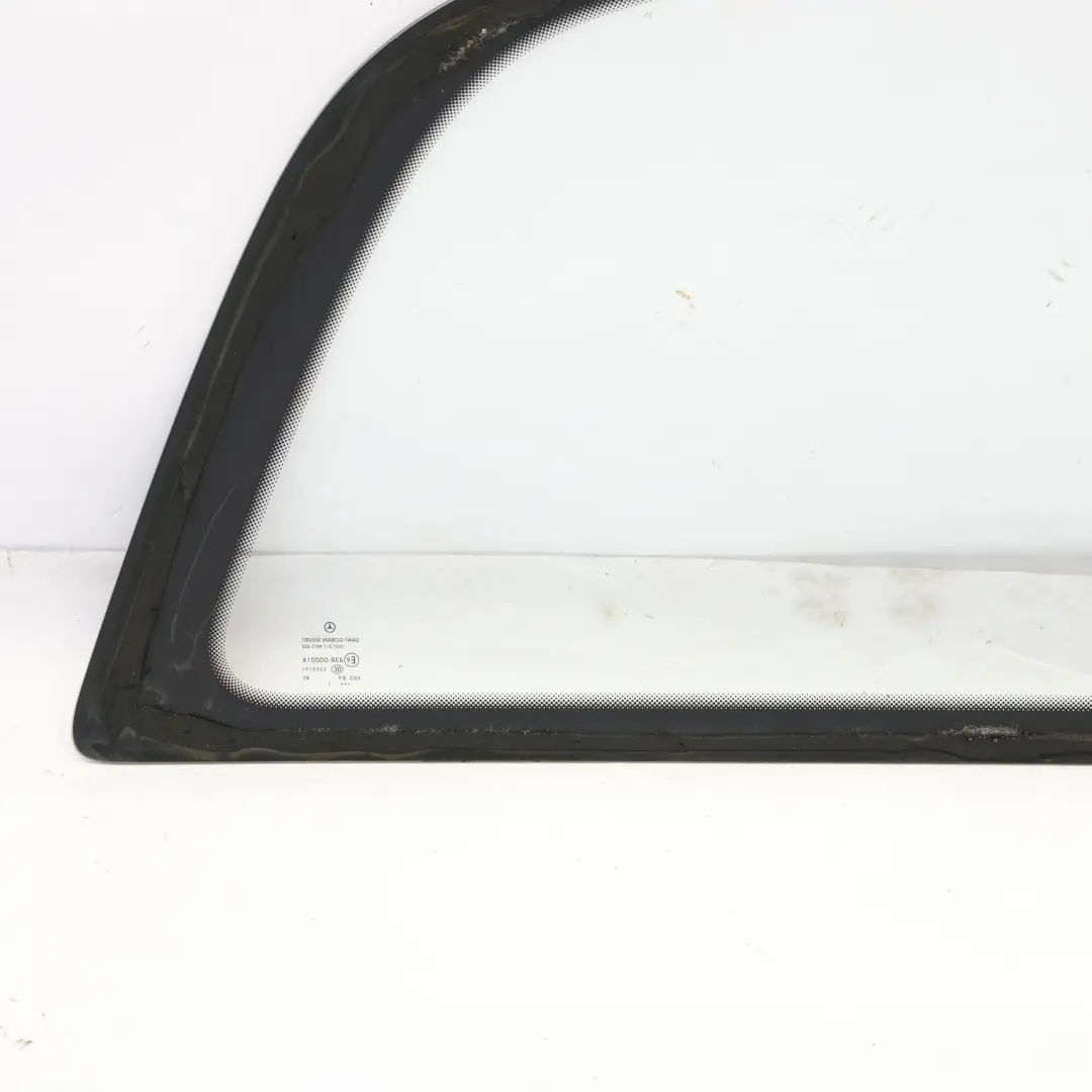 Cristal Ventana Lateral Trasera Izquierda AS2 para Mercedes W639 con número de pieza A6396720213 Mercedes W639 Cristal Ventana Lateral Trasera Izquierda AS2 - SKU A6396720213-1 - Número de pieza A6396720213