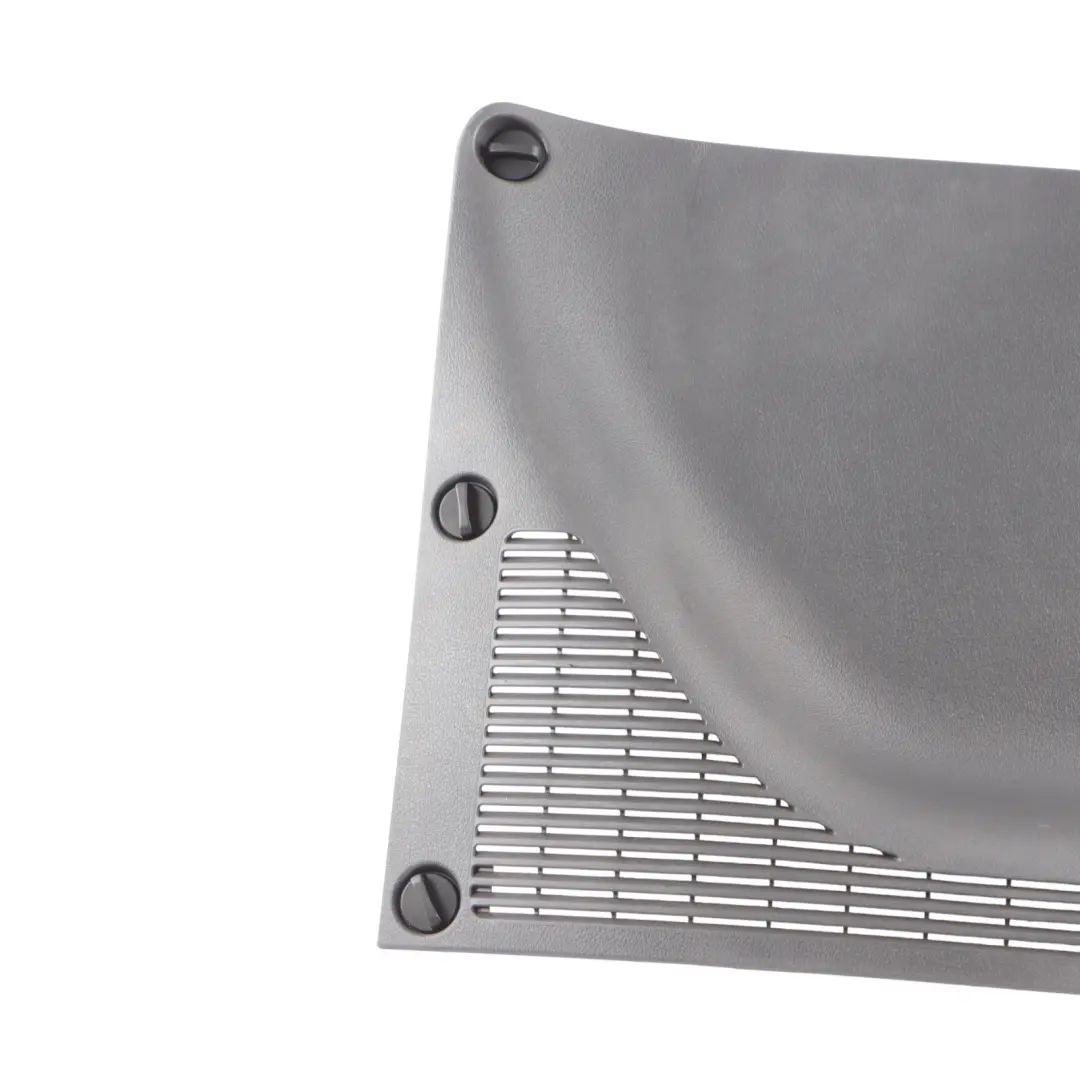 Garniture intérieure latéral arrière gauche pour Mercedes Vito W639 à propos du numéro de pièce A6396901530 Mercedes Vito W639 Garniture intérieure latéral arrière gauche - SKU A6396901530 - Numéro de pièce A6396901530