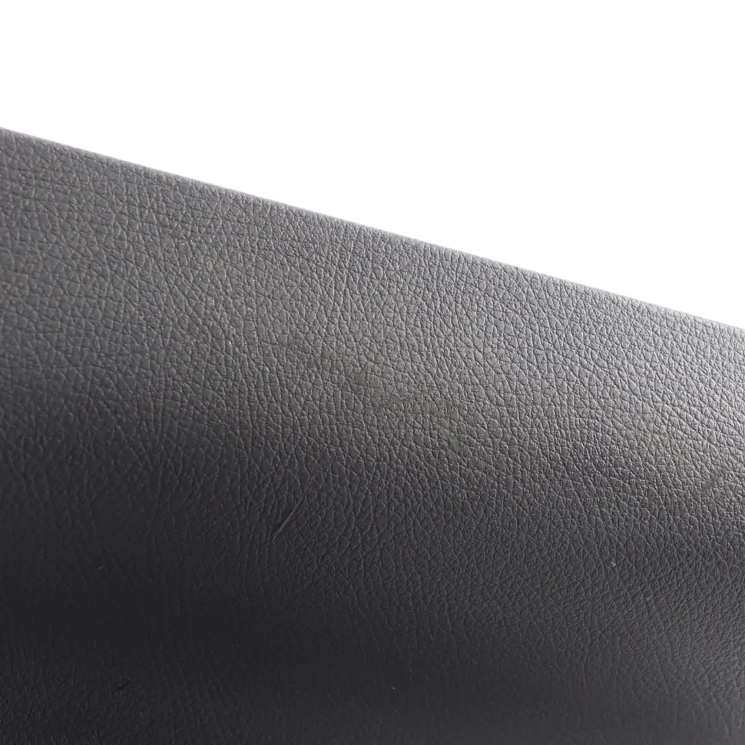 Mercedes W639 Trim Cover Pannello Inferiore Posteriore Destro Nero - SKU A6396901730 - Numero di parte A6396901730