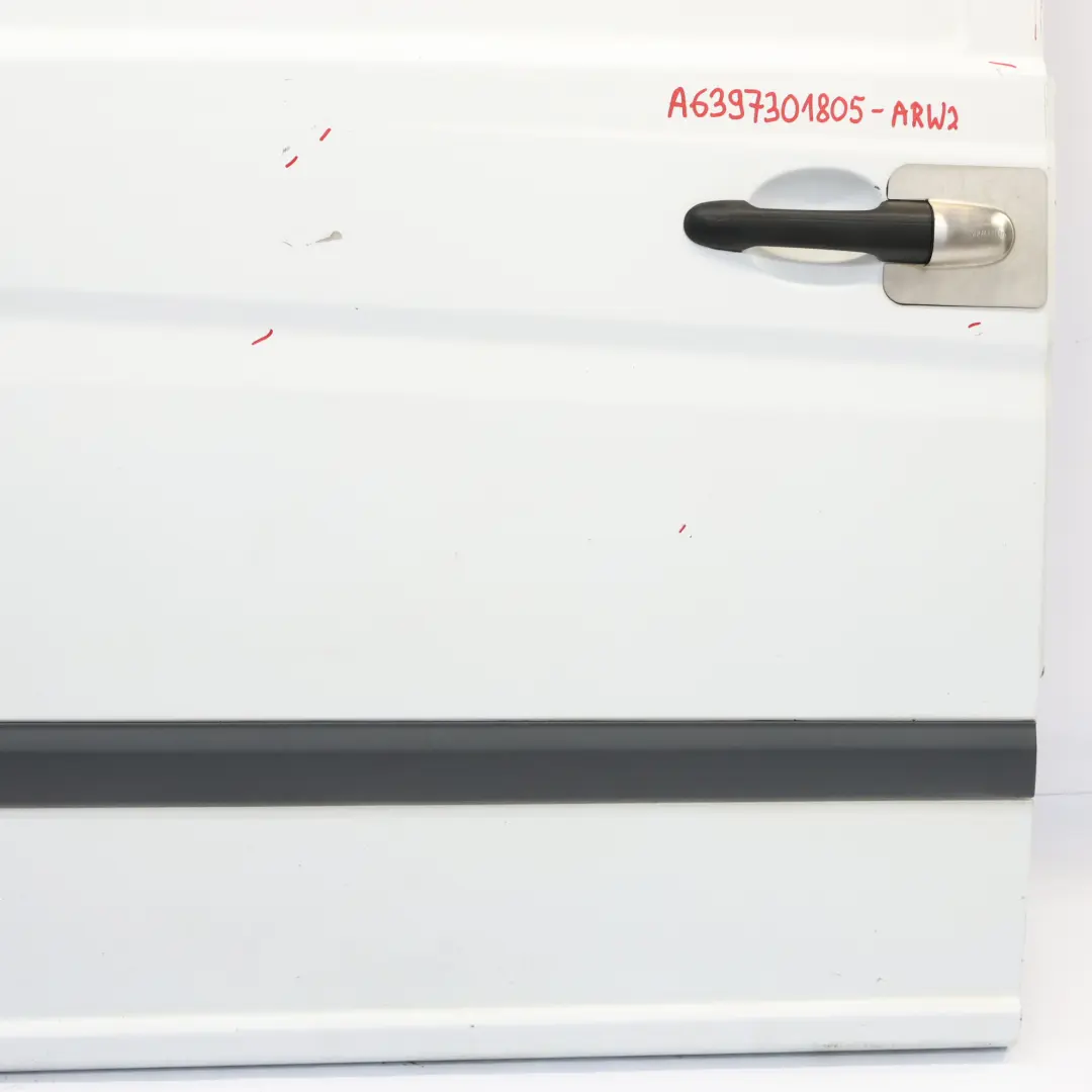 Sliding Door Rear Right O/S Arctic White - 9147 to Mercedes Vito Viano W639 Long with Part number A6397301805 Mercedes Vito Viano W639 Long Sliding Door Rear Right O/S Arctic White - 9147 - SKU A6397301805-ARW2 - Part number A6397301805