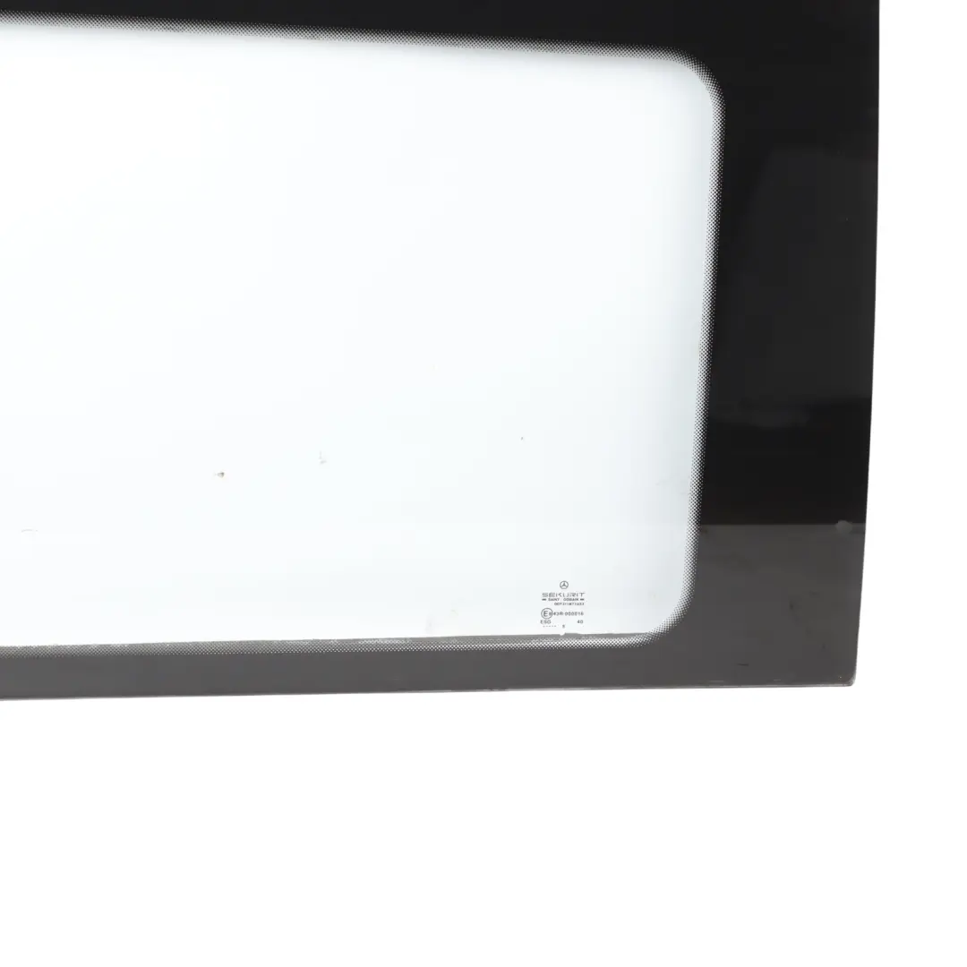 Vitre De Porte Coulissante Arrière Gauche Vitrage AS2 pour Mercedes Vito Viano W639 à propos du numéro de pièce A6397350609 Mercedes Vito Viano W639 Vitre De Porte Coulissante Arrière Gauche Vitrage AS2 - SKU A6397350609 - Numéro de pièce A6397350609