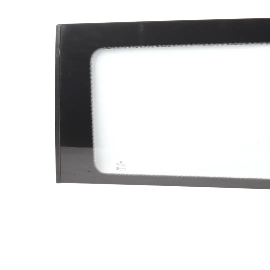 Schiebe Tür Fenster Hinten Rechts Verglasung Glas AS2 für Mercedes Vito Viano W639 mit Teilenummer A6397350709 Mercedes Vito Viano W639 Schiebe Tür Fenster Hinten Rechts Verglasung Glas AS2 - SKU A6397350709 - Teilenummer A6397350709