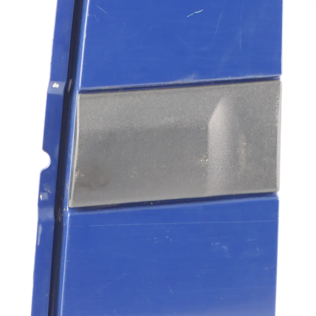 Couvercle trappe carburant Jaspisblau Bleu - 345 pour Mercedes Vito W639 à propos du numéro de pièce A6397500304 Mercedes Vito W639 Couvercle trappe carburant Jaspisblau Bleu - 345 - SKU A6397500304-JAS - Numéro de pièce A6397500304