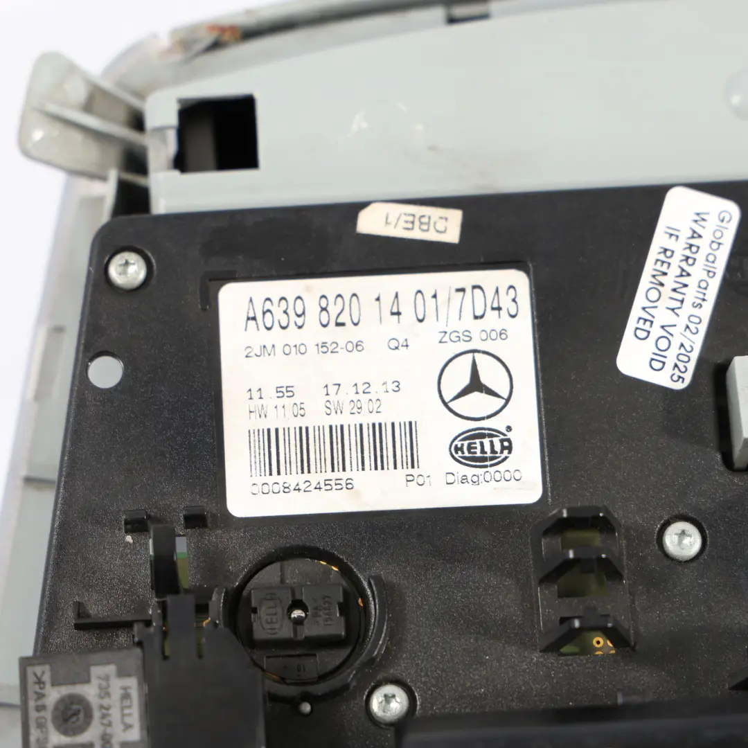 Switch Unit Roof Interior Reading Light to Mercedes W639 LCI with Part number A6398201401 Mercedes W639 LCI Switch Unit Roof Interior Reading Light - SKU A6398201401 - Part number A6398201401