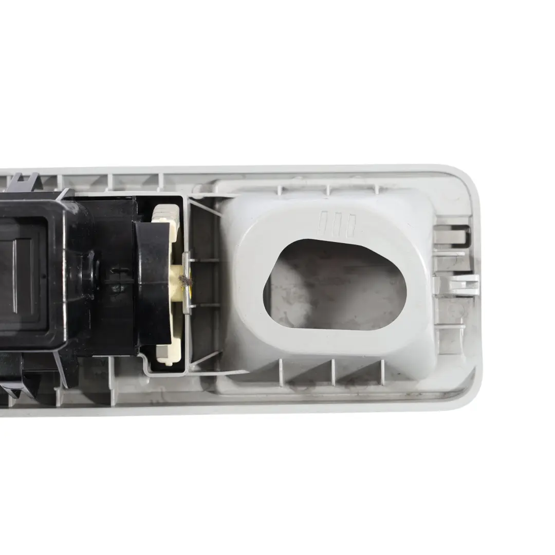 Mercedes Vito W639 Bocchetta D'Aria Posteriore Griglia Grigio - SKU A6398302354 - Numero di parte A6398302354