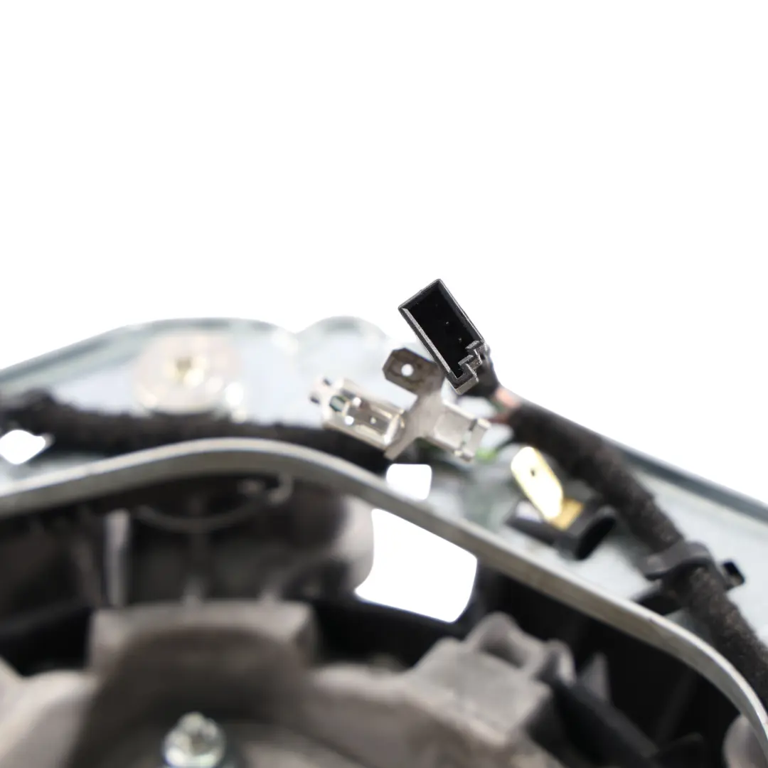 Airbag Modulo Aria Nero per Mercedes Vito Viano W639 Volante con numero di parte A6398602502 Mercedes Vito Viano W639 Volante Airbag Modulo Aria Nero - SKU A6398602502-1 - Numero di parte A6398602502