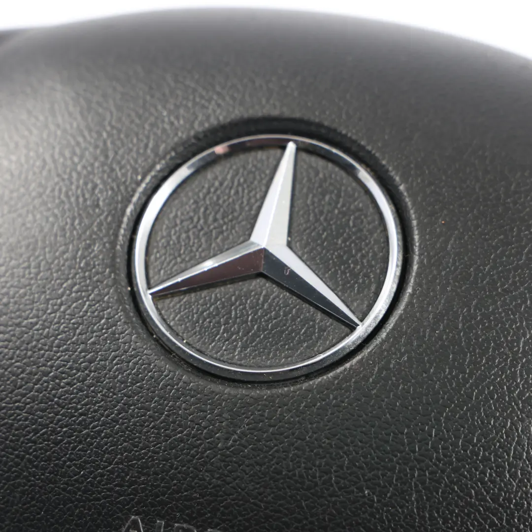 Airbag Módulo De Aire Negro para Mercedes Vito Viano W639 Volante con número de pieza A6398602502 Mercedes Vito Viano W639 Volante Airbag Módulo De Aire Negro - SKU A6398602502-1 - Número de pieza A6398602502