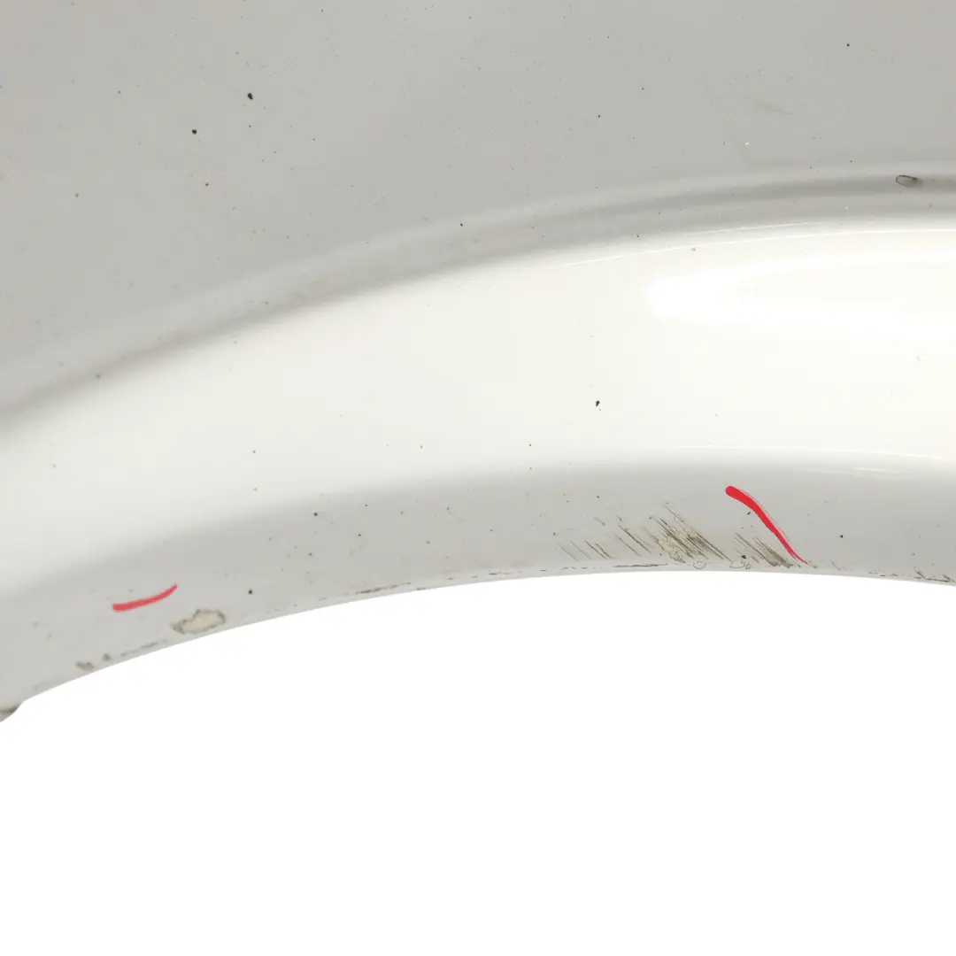 Kotflügel vorne rechts Fender Brillant Silber - 9744 für Mercedes Vito W639 mit Teilenummer A6398800700 Mercedes Vito W639 Kotflügel vorne rechts Fender Brillant Silber - 9744 - SKU A6398800700-BRS - Teilenummer A6398800700