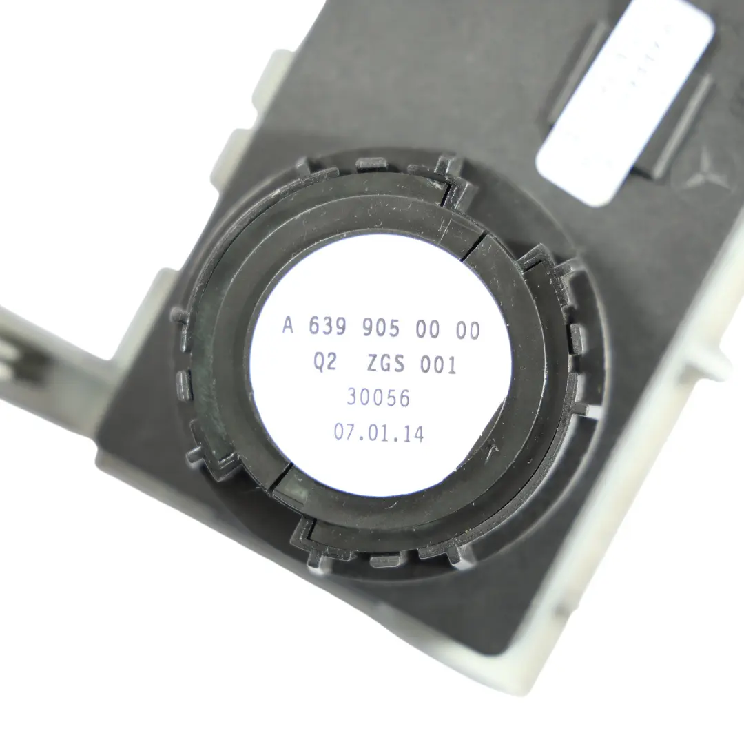 Unidad De Interruptor De Faros Boton Pomo para Mercedes Vito Viano W639 con número de pieza A6399050000 Mercedes Vito Viano W639 Unidad De Interruptor De Faros Boton Pomo - SKU A6399050000-1 - Número de pieza A6399050000