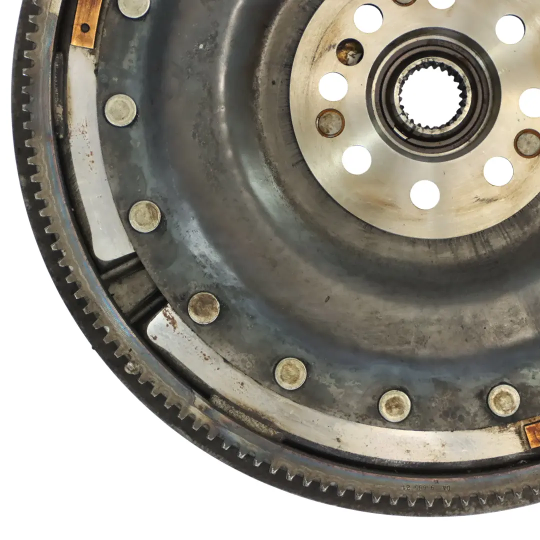 Koło Zamachowe Sprzęgło Tarcza Dociskowa Sprzęgła do Mercedes W204 o numerze A6510301403 Mercedes W204 Koło Zamachowe Sprzęgło Tarcza Dociskowa Sprzęgła - SKU A6510301403 - Numer Części A6510301403