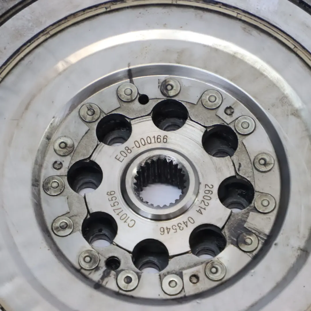 Koło Zamachowe Sprzęgło Tarcza Dociskowa Sprzęgła do Mercedes W204 o numerze A6510301403 Mercedes W204 Koło Zamachowe Sprzęgło Tarcza Dociskowa Sprzęgła - SKU A6510301403 - Numer Części A6510301403