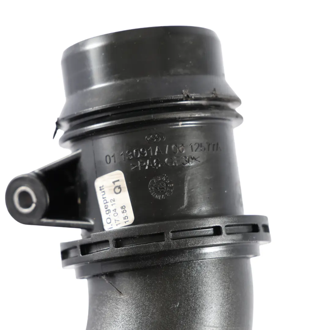 Intake Duct Hose Pipe to Mercedes R172 Diesel Air with Part number A6510903937 Mercedes R172 Diesel Air Intake Duct Hose Pipe - SKU A6510903937 - Part number A6510903937