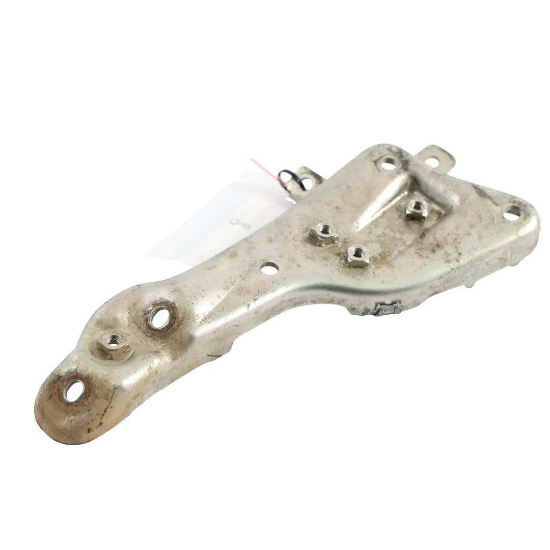  Support Vanne EGR Mercedes C253 OM651 Support Montage Refroidisseur - SKU A6511400200 - Numéro de pièce A6511400200