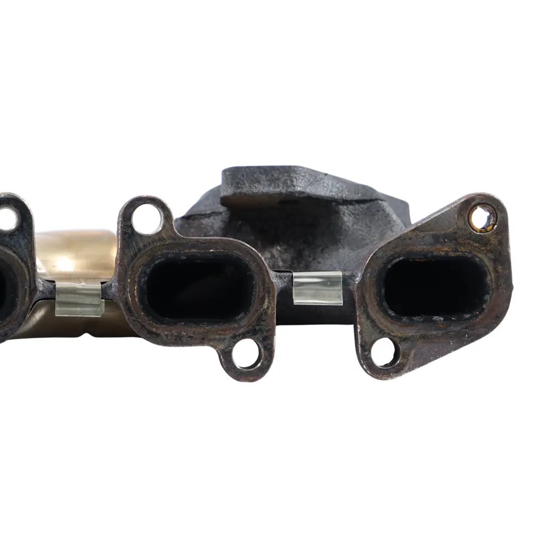 Abgaskrümmer für Mercedes SLK R172 250 CDI Diesel Motor mit Teilenummer A6511400209 Mercedes SLK R172 250 CDI Diesel Motor Abgaskrümmer - SKU A6511400209 - Teilenummer A6511400209