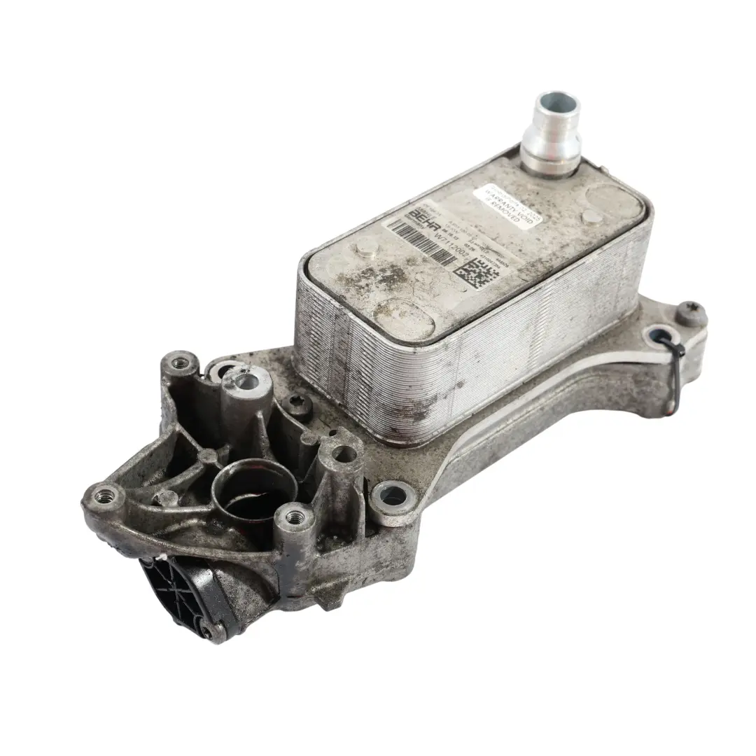 Radiatore Olio Diesel per Mercedes W176 con numero di parte A6511800565 Mercedes W176 Radiatore Olio Diesel - SKU A6511800565 - Numero di parte A6511800565