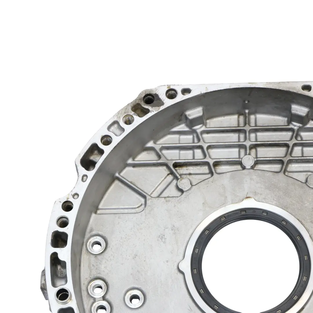 Mercedes W205 OM654 Diesel Coperchio Posteriore Del Motore - SKU A6540106102 - Numero di parte A6540106102