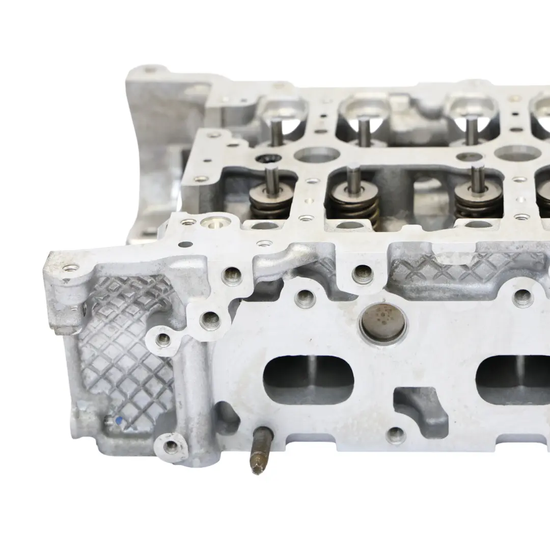 E220D Diesel OM654.920 Motor Culata para Mercedes W213 con número de pieza A6540106912 Mercedes W213 E220D Diesel OM654.920 Motor Culata - SKU A6540106912 - Número de pieza A6540106912