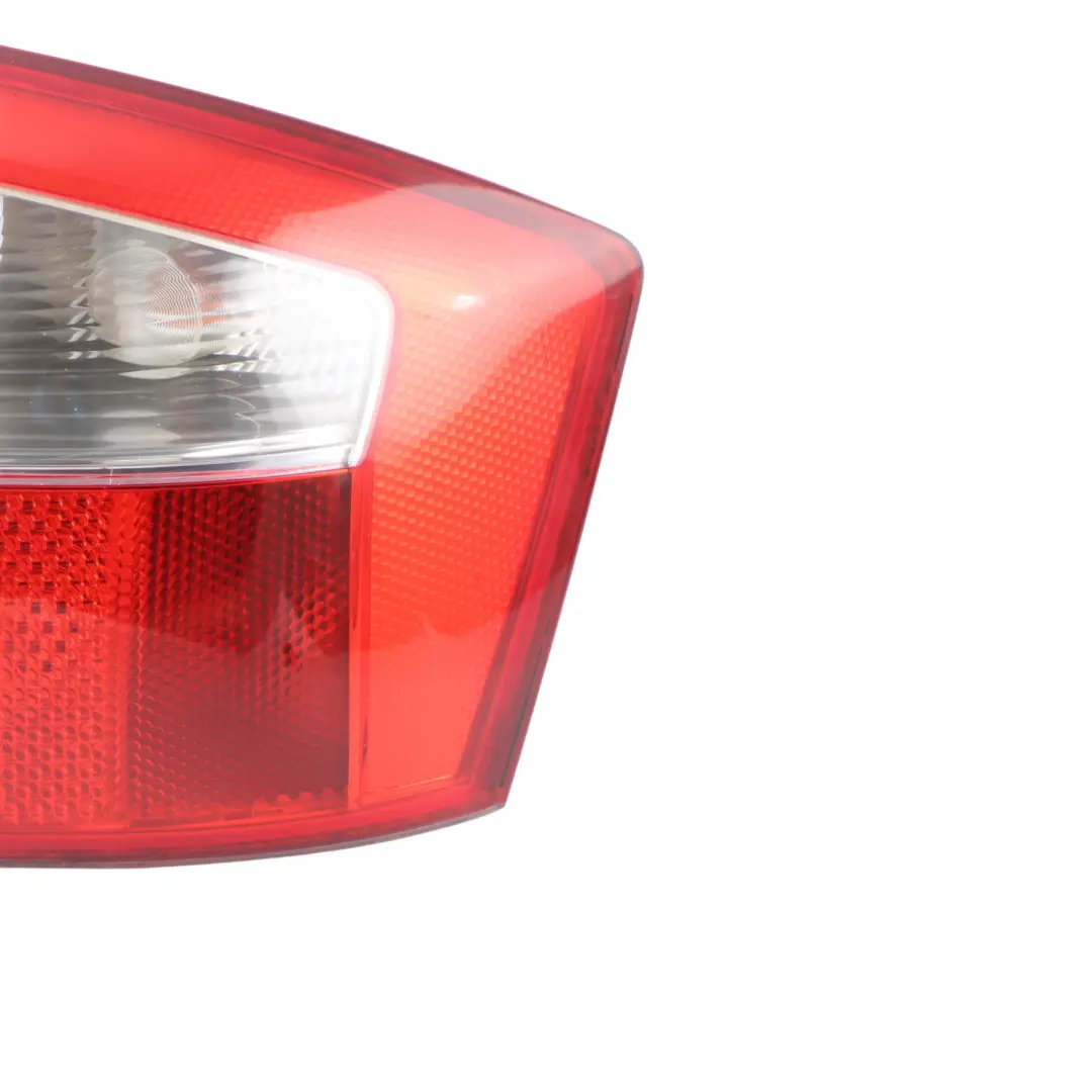 Tail Light Lamp Outer Side Panel Fender Right O/S to Audi S4 B6 Rear with Part number 8E5945218 Audi S4 B6 Rear Tail Light Lamp Outer Side Panel Fender Right O/S - SKU 8E5945218 - Part number 8E5945218