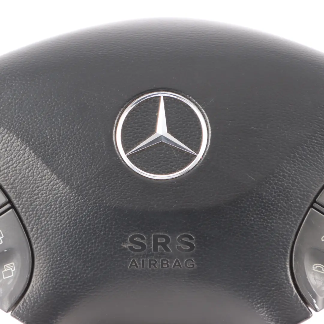 Mercedes Sprinter W906 Module d'air au volant Noir - SKU A9068601302-1 - Numéro de pièce A9068601302