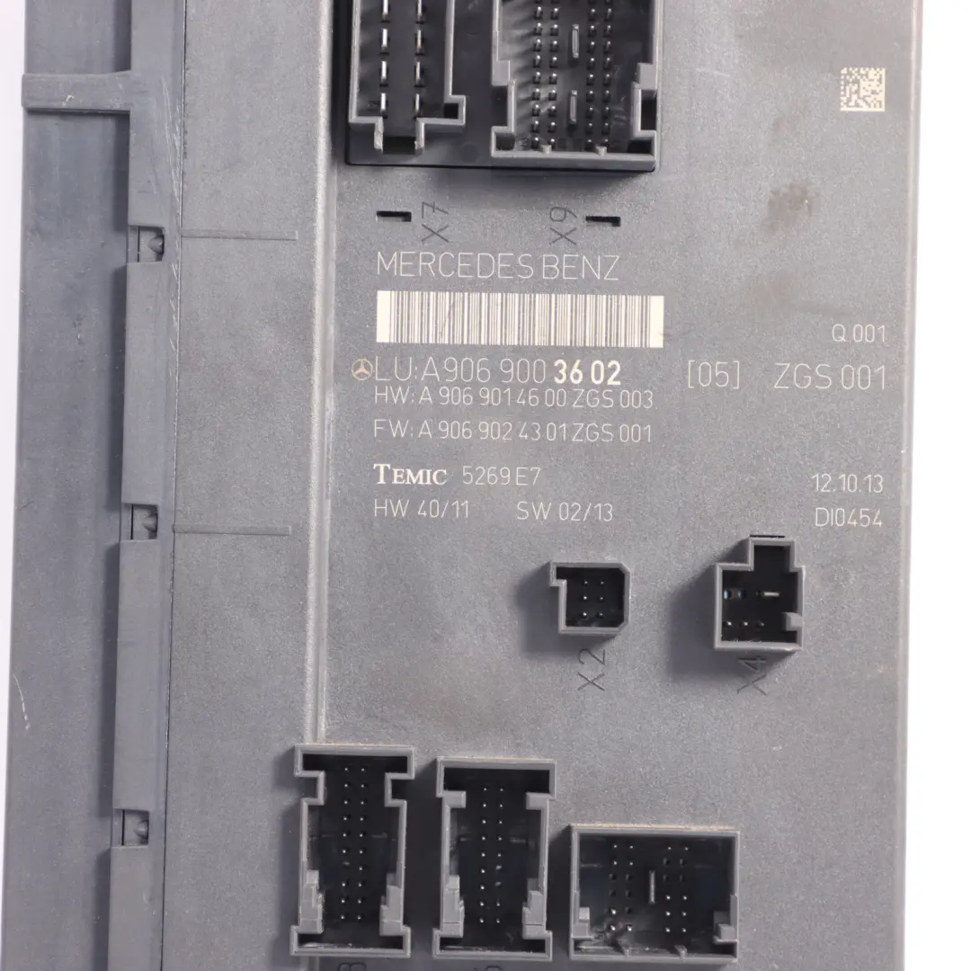 Sam Control Module Fuse Box Unit to Mercedes W906 with Part number A9069003602 Mercedes W906 Sam Control Module Fuse Box Unit - SKU A9069003602 - Part number A9069003602