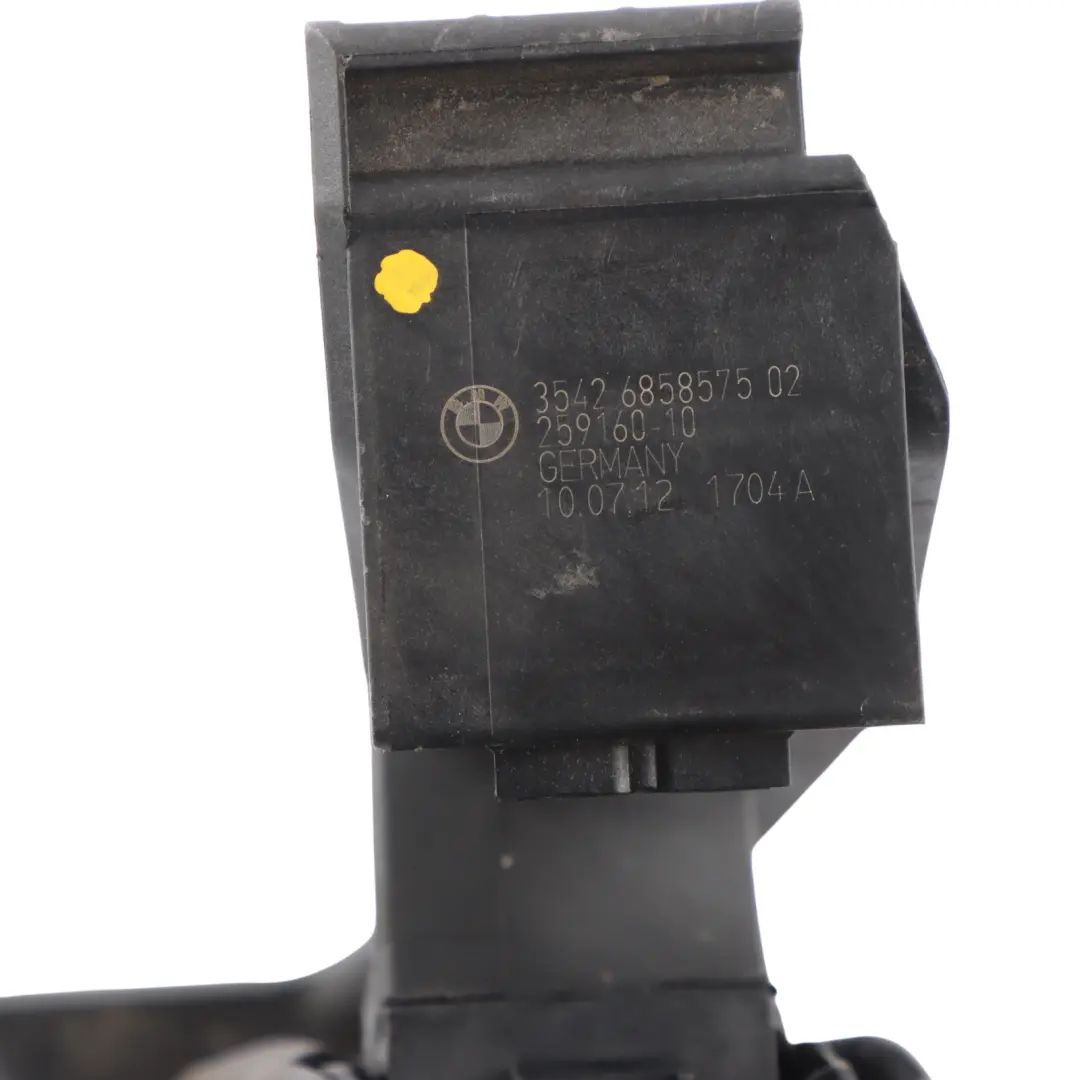 Transmission Aluminium Pedal Cover Set to BMW 3 E90 E91 E92 E93 Manual with Part number E90-PEDALS BMW 3 E90 E91 E92 E93 Manual Transmission Aluminium Pedal Cover Set - SKU E90-PEDALS-COVER - Part number E90-PEDALS