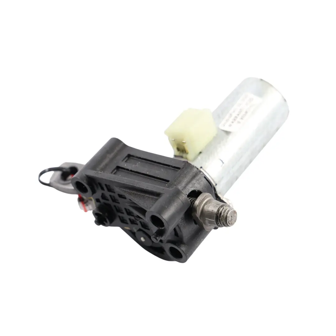 Elektrische Sitzverstellung Vorne Motorbetätigung für Mercedes W177 mit Teilenummer J1-38186 Mercedes W177 Elektrische Sitzverstellung Vorne Motorbetätigung - SKU J1-38186-48 - Teilenummer J1-38186