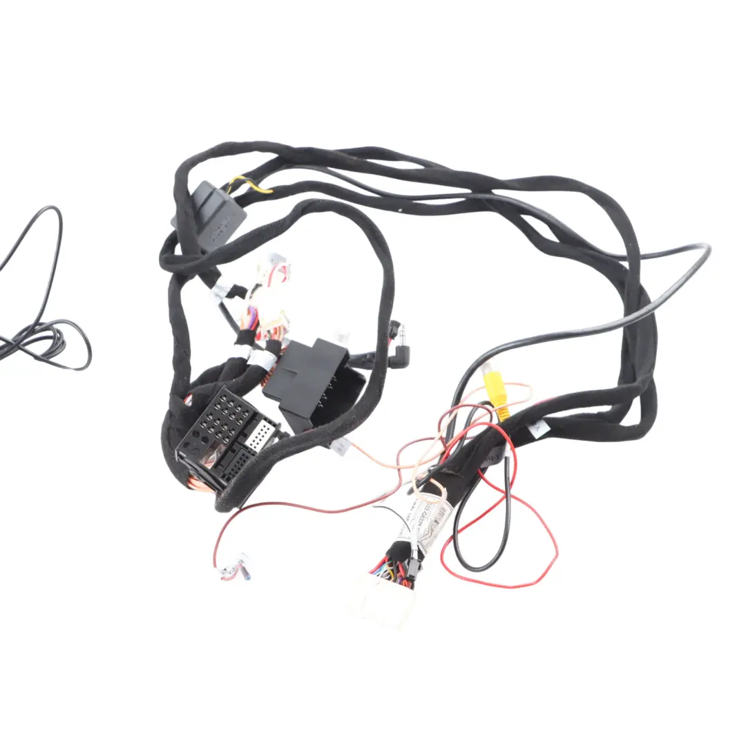 Mercedes W204 Radio Head Unit Screen Android Apple CarPlay NTG 4.0 232-008 - SKU NTG40-232-008 - Part number NTG40-232-008