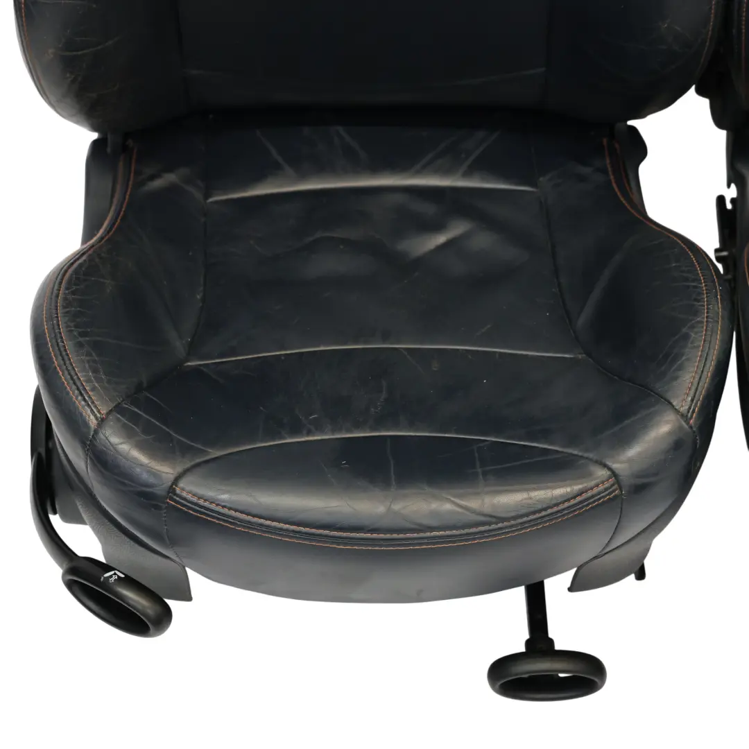 Sièges Cuir Mini R52 Sport Gravity Siège Avant Arrière Couture Orange pour  à propos du numéro de pièce R52 Leather Seats (T6DC)  Sièges Cuir Mini R52 Sport Gravity Siège Avant Arrière Couture Orange - SKU R52-LEATHER-SPORT-SEATS-ORANGE-SEAM-T6DC-1 - Numéro de pièce R52 Leather Seats (T6DC)