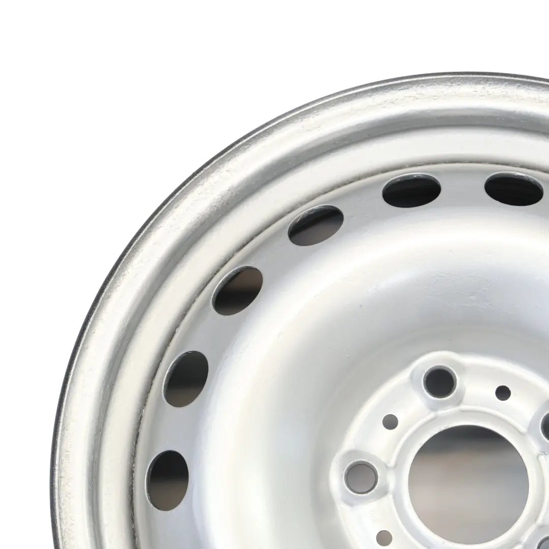 Cerchio In Acciaio Argento 15" ET:44 6J 5X108 per Mercedes W415 Citan con numero di parte RE515023 Mercedes W415 Citan Cerchio In Acciaio Argento 15" ET:44 6J 5X108 - SKU RE515023 - Numero di parte RE515023