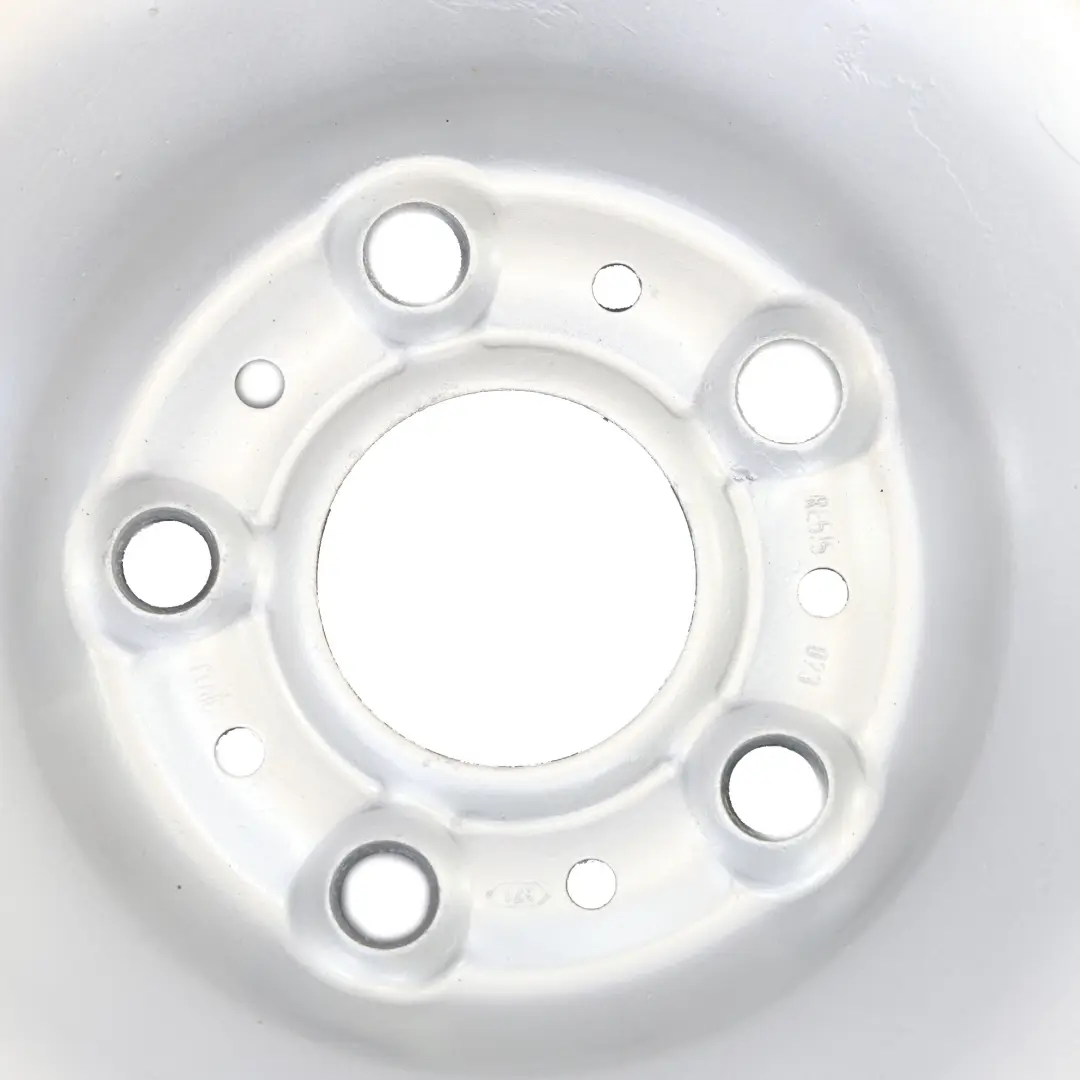 Stahlfelge Silber 15" ET:44 6J 5X108 für Mercedes W415 Citan mit Teilenummer RE515023 Mercedes W415 Citan Stahlfelge Silber 15" ET:44 6J 5X108 - SKU RE515023 - Teilenummer RE515023