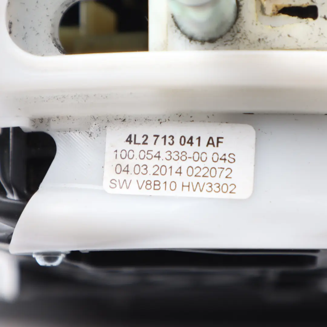 Selector Linkage to Audi Q7 4L Automatic Gear Shifter with Part number 4L2713041AF Audi Q7 4L Automatic Gear Shifter Selector Linkage - SKU RHD-4L2713041AF - Part number 4L2713041AF