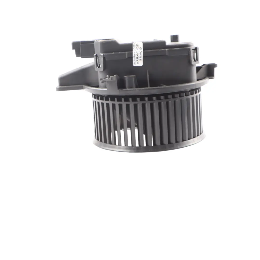 Heater Blower Fan Motor to Audi A4 S4 B9 A6 C8 with Part number 4M2820021B Audi A4 S4 B9 A6 C8 Heater Blower Fan Motor - SKU RHD-4M2820021B - Part number 4M2820021B