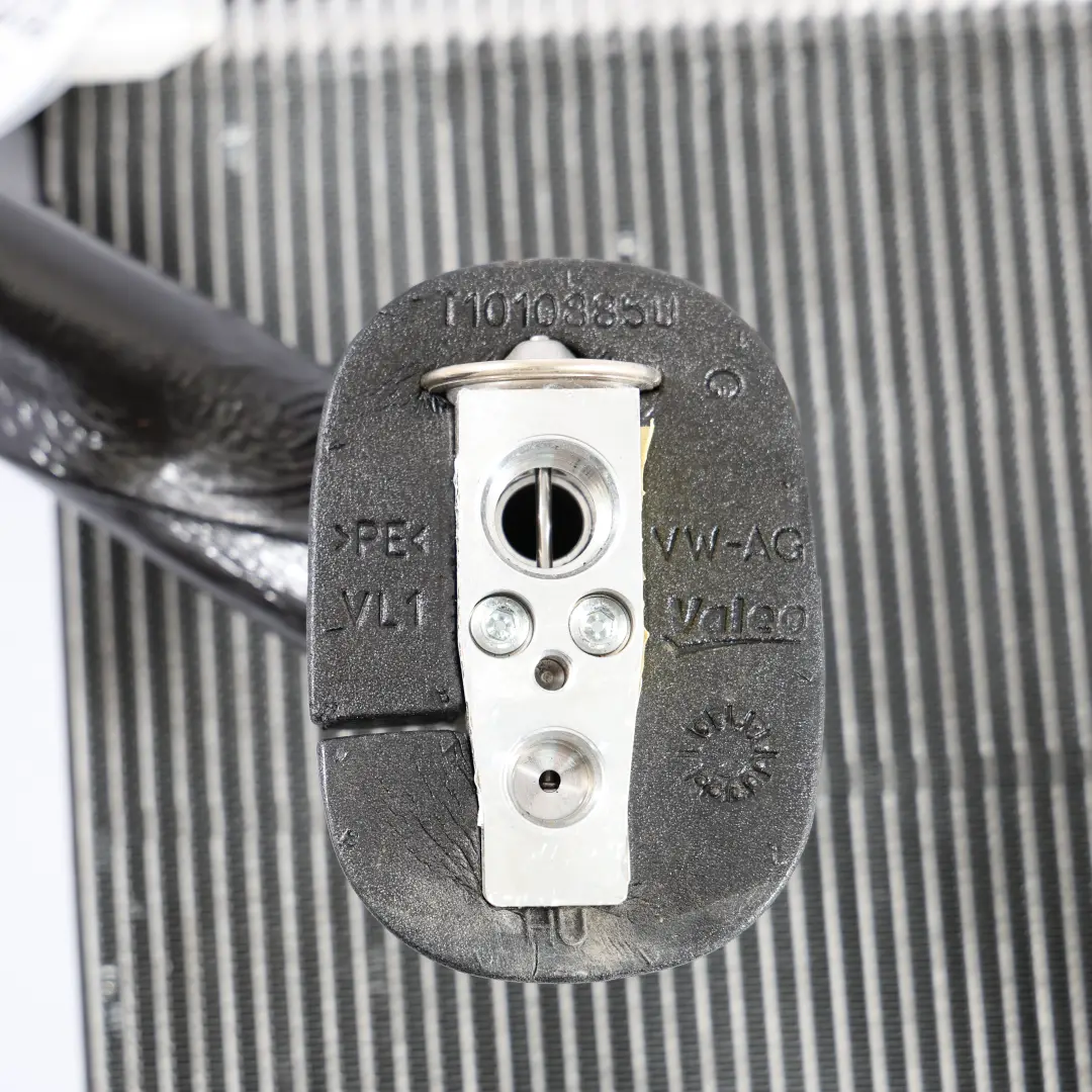 Conditioning Heater Matrix Evaporator Condenser Unit to Audi Q2 GA Air with Part number 5WC816103A Audi Q2 GA Air Conditioning Heater Matrix Evaporator Condenser Unit - SKU RHD-5WC816103A - Part number 5WC816103A