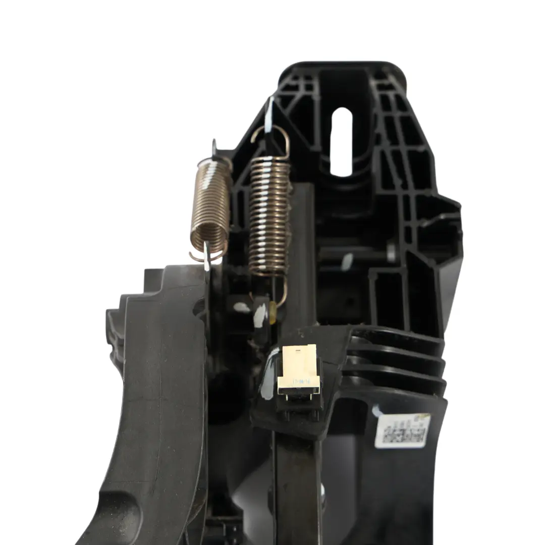 BMW F40 F45 F46 Brake Clutch Support Pedals Set Complete Assembly 6856599 - SKU rhd-6870849 - Part number 6870849