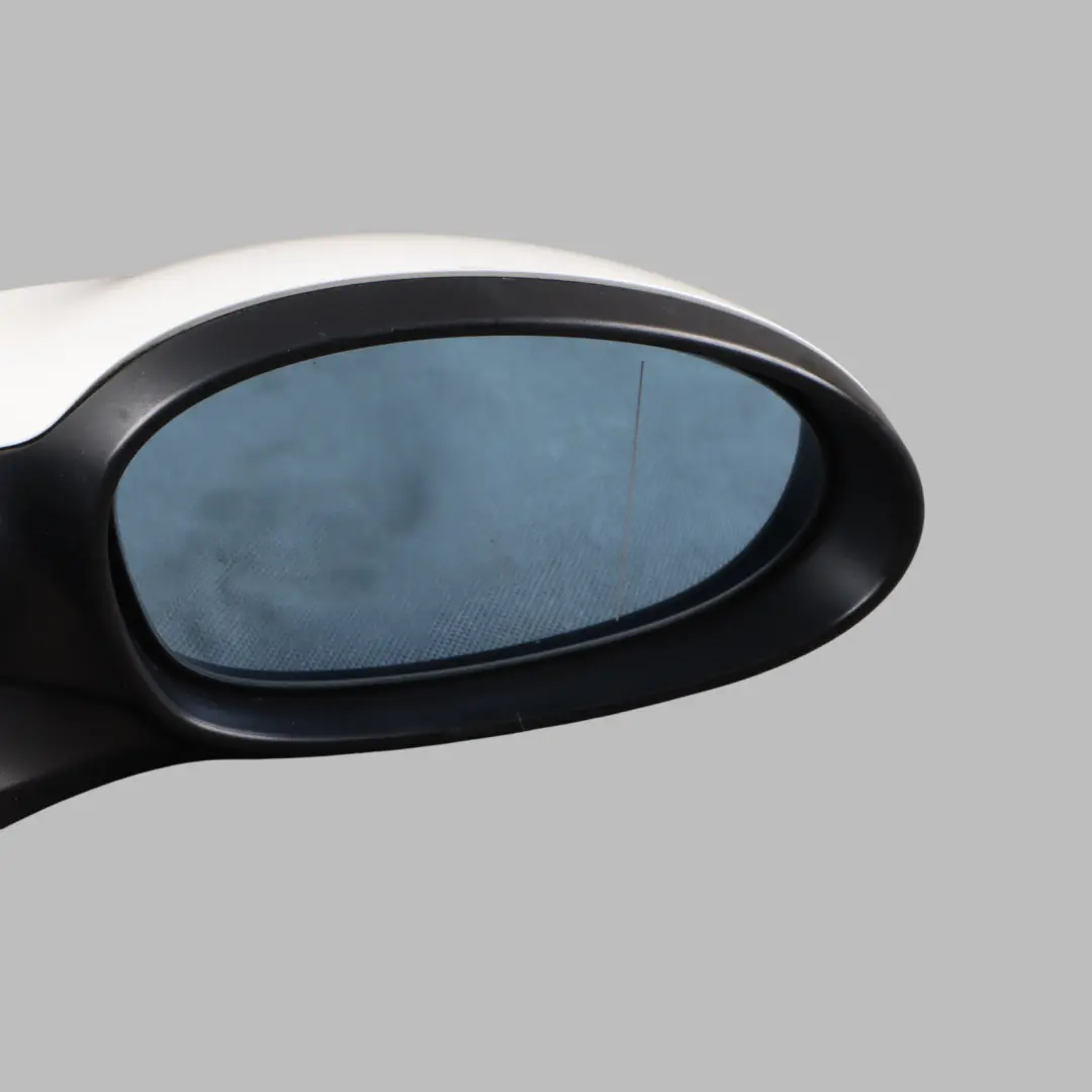 Fold Right Wing Mirror O/S Alpinweiss White - 300 to BMW E81 E82 E88 M Sport Power with Part number 7185374 BMW E81 E82 E88 M Sport Power Fold Right Wing Mirror O/S Alpinweiss White - 300 - SKU RHD-7185374-AW - Part number 7185374