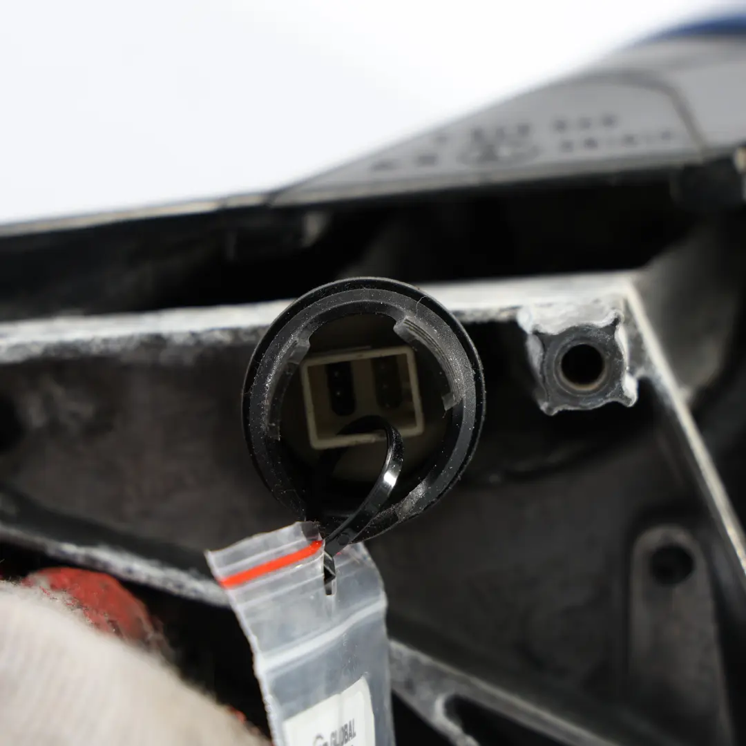 Heated Left Wing Mirror N/S Montegoblau Blue Metallic - A51 to BMW E87 LCI with Part number 7268125 BMW E87 LCI Heated Left Wing Mirror N/S Montegoblau Blue Metallic - A51 - SKU RHD-7268125-MTB1 - Part number 7268125